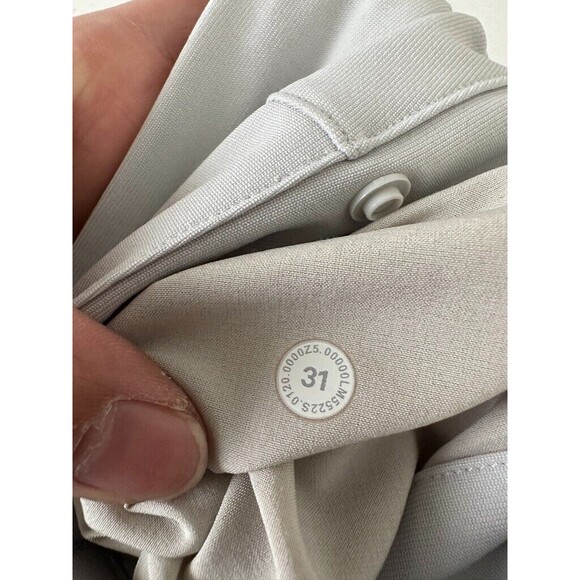 Lululemon Men's Commission Pant Slim Warpstreme Vapor White Athleisure Size 31 - Picture 9 of 9